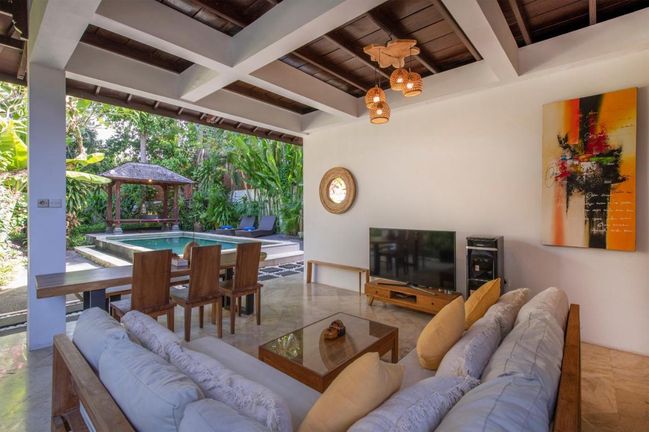 Villa Lunacasa, Modern Comfort In Balinese Style, 500m To Beach *