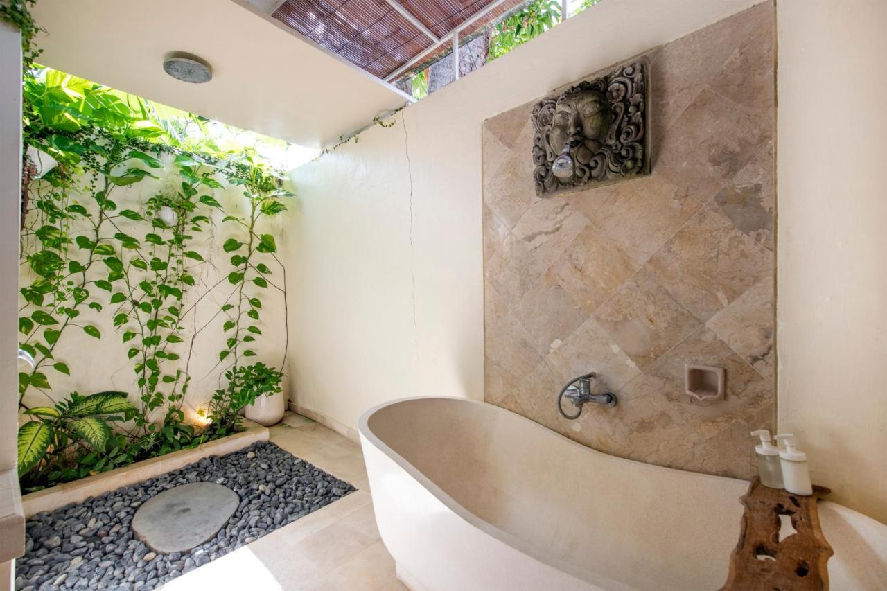 Villa Lunacasa, Modern Comfort In Balinese Style, 500m To Beach
