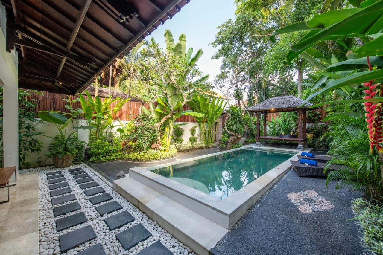 Villa Lunacasa, Modern Comfort In Balinese Style, 500m To Beach Seminyak (Bali)